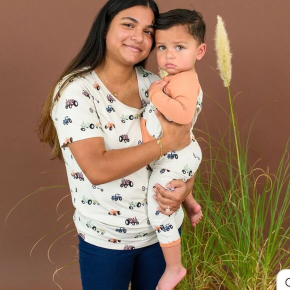 Kyte Baby Longall‎ in Tractor Print Tan/Orange 2T NWT in packaging - Picture 3 of 6